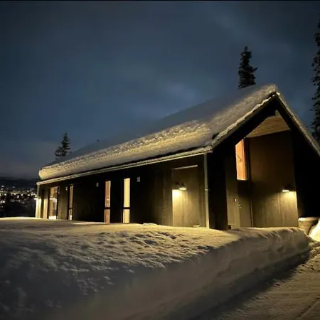 度假居 The Lookout At *